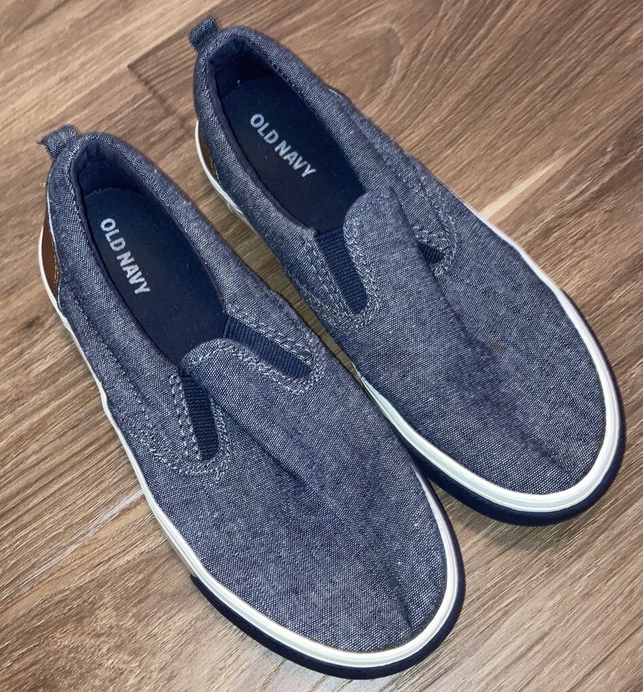 Old Navy – Kid’s Gender-Neutral Chambray Slip-On Sneakers – Size 3