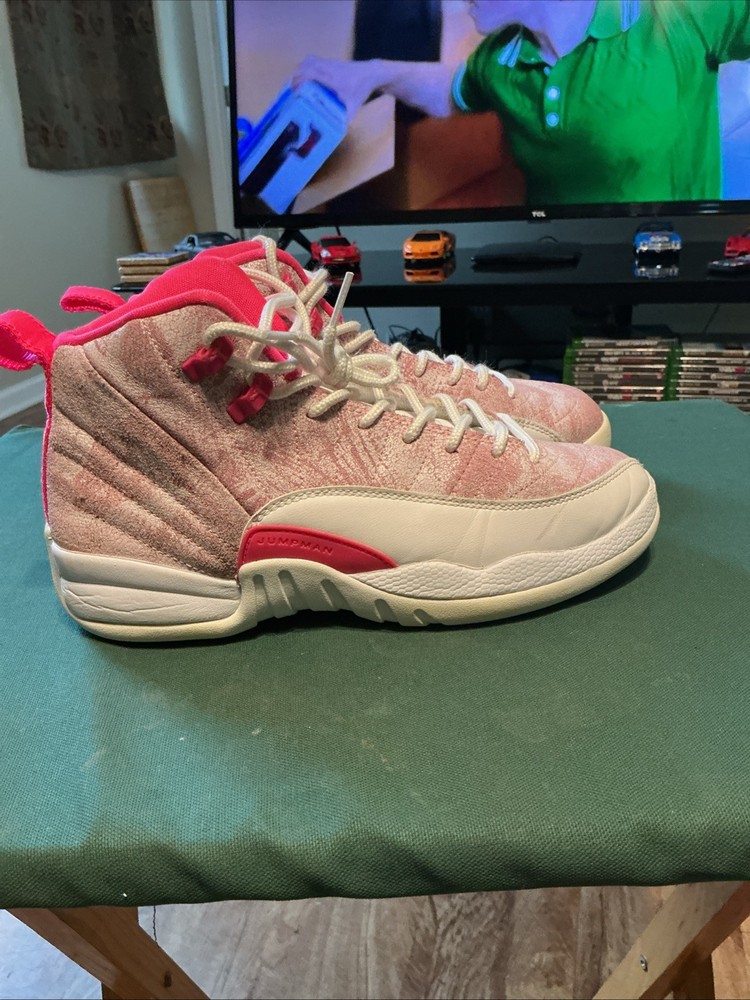 Nike Air Jordan 12 Retro Arctic Punch GS White Hyper Pink 510815-101 Size 6.5Y