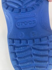 CROCS CLASSIC CLOGS Back Straps Youth Size 5 Blue Basketball Charms