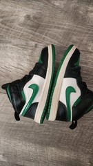 Nike Air JORDAN 1 MID SUMMIT WHITE PINE GREEN Size 8C