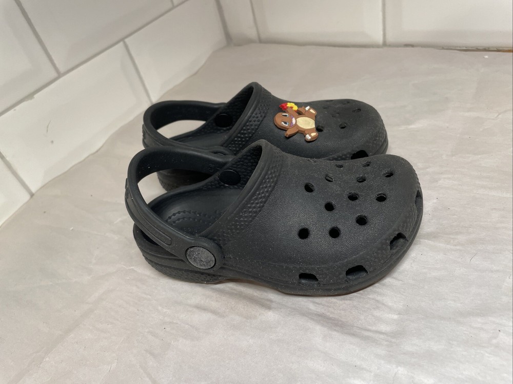 CLASSIC CROCS Child Size 8 Light Weight BLACK Active CLOGS Strap Shoes
