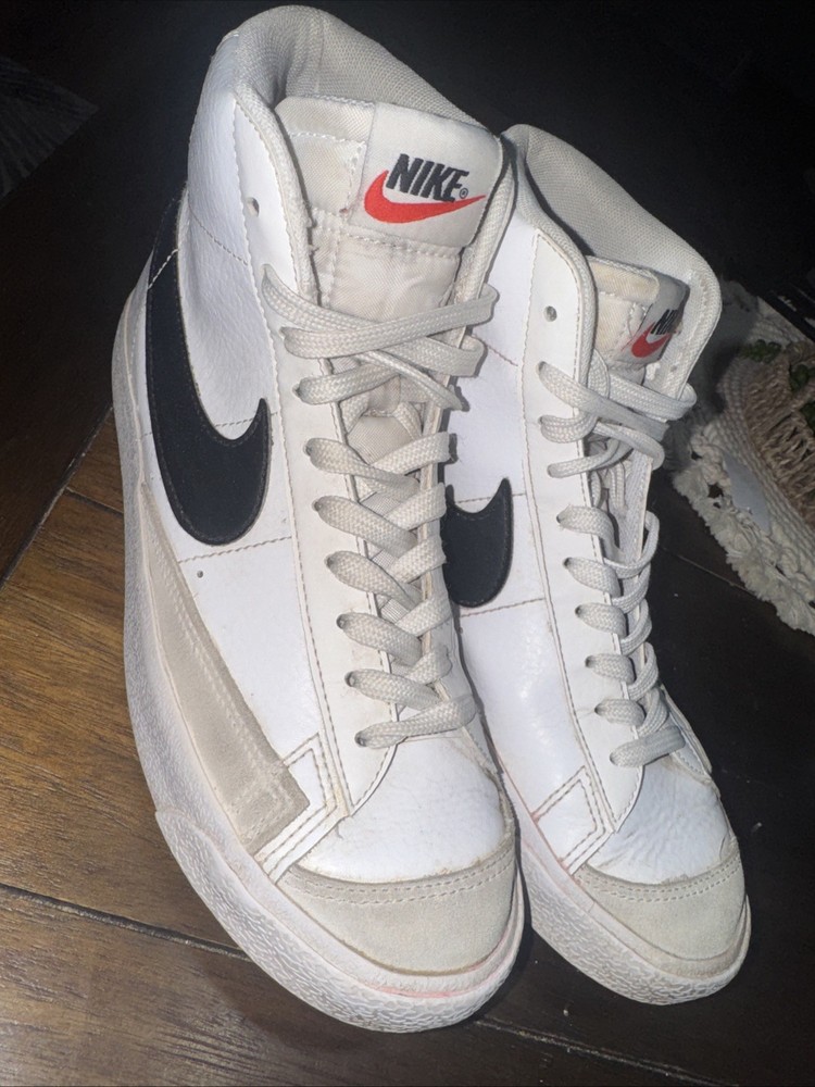 Nike Blazer Mid ’77 Orange White Black DA4086-100 Boys Girls Wmns Size 7Y