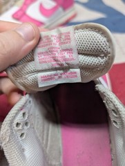 Nike Dunk Low GS White Laser Fuchsia FB9109 102 Size 7Y Barbie Pink White