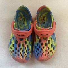 Buc-ees Tie Dye Clog Multicolor Slip On Water Shoes Youth Size 7/8