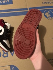 Air Jordan 1 Low SE (PRE-CFM SAMPLE) SAMPLE TAGGED Size 5.5Y