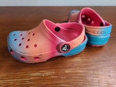Crocs Classic Lined Slip-On Clog Unisex Kids Size C8 Multi-Color