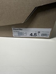 On Cloud Cloud Sky Ice Glacier 3YD11440608 Youth 4.5 Woman’s Size 6