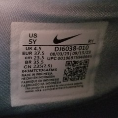 MISMATCHED Nike Flex Runner White/Gray DJ6038-010 Slip On Shoes 4.5Y-5Y READ