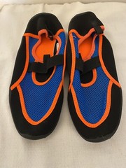 Water Shoes Slip On Unisex Big Kid Size 4/5 Blue Orange & Black River Beach Shoe