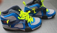 Nike Air Raid Mid Light Magnet Grey Blue Basketball Shoes GS Sz 6