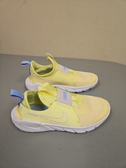 Nike Flex Runner 2 Youth Size 3Y DJ6040-800