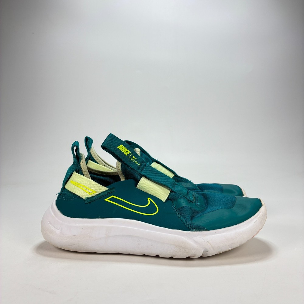 Nike Flex Plus Bright Spruce Volt Slip On Running Shoes CW7429-300 Youth Size 3Y