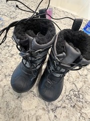 Snow Boots Size 7/8 Members Mark Child’s Black New With Tags
