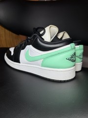 Nike Air Jordan 1 Low GS Green Glow Black White Sneakers Size 7Y 553560-131