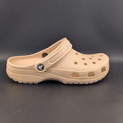 NWT/B, Crocs, Solid Shitake Tan~Unisex Big Kids-Size J6 Also Fits Women’s 7.5