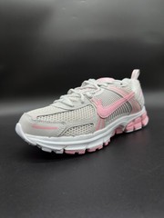 Size 5 – Nike Vomero 5 GS Vast Grey Soft Pink White HF6998 012 Big Kids