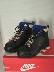 Nike Manoa LTR Black Sesame Game Royale GS – BQ5372-003 New Authentic
