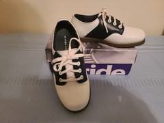 Stride Rite~ Unisex Classic Saddle Shoes~ White Navy Leather~ Child’s Size 10M