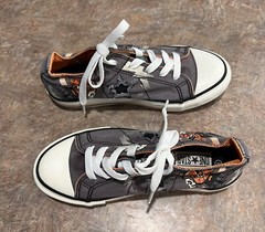 Converse One Star Low Youth Junior Size 1 Gray Canvas Skull Walking Shoes