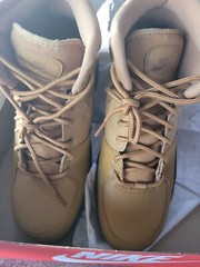 Nike Manoa LTR Size 7 Y Wheat/Black #BQ5372 700 nwb