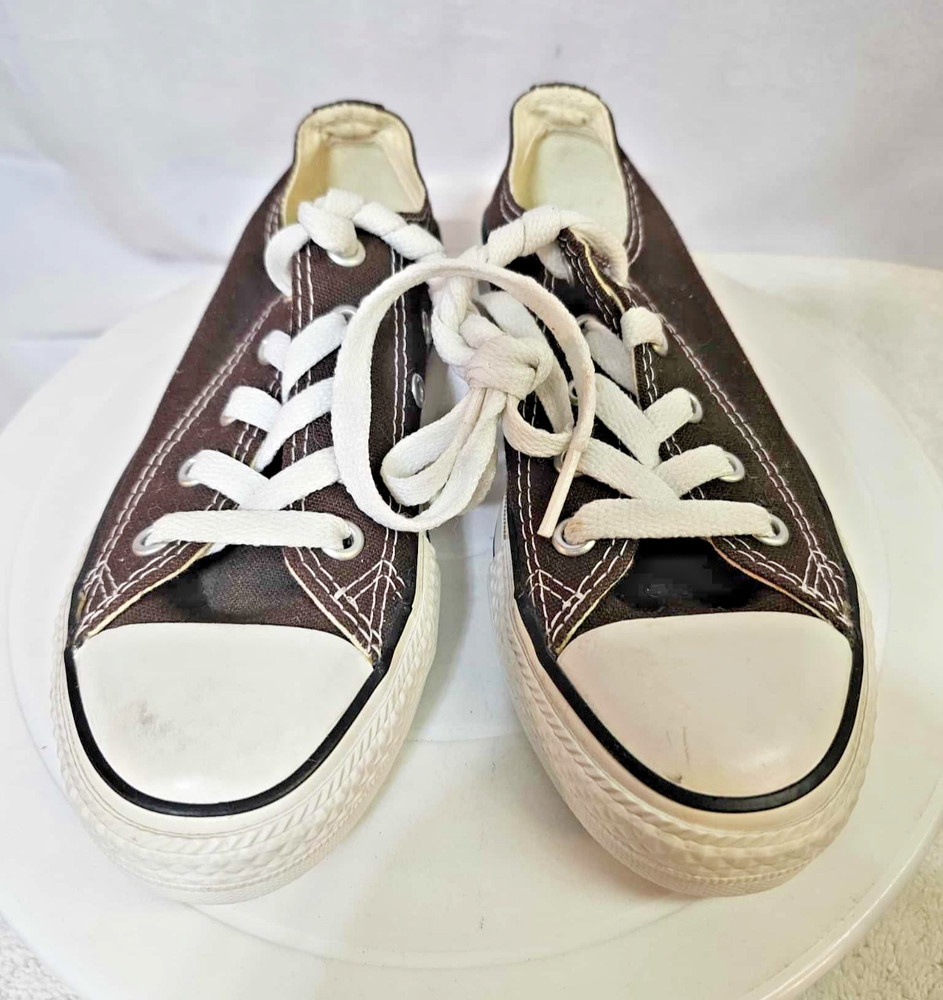 Converse Chuck Taylor All Star Low Top Shoes Brown KID US Sz 13″ EUR 31″- A444