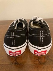 NIB Vans Authentic Black & True White Kids Youth Shoes – Size 1.0