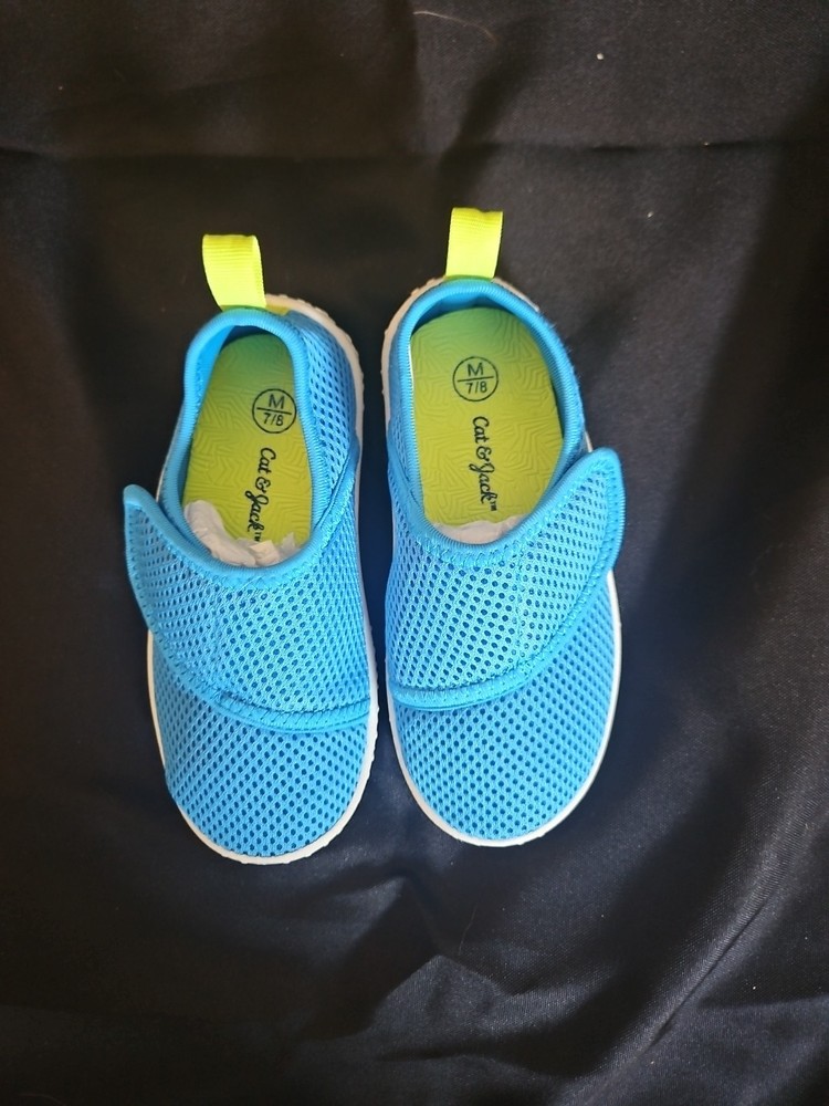 Nwt Kids Cat & Jack Turquoise Beach/ Shower/ House Shoes Kids Size Medium 7/8