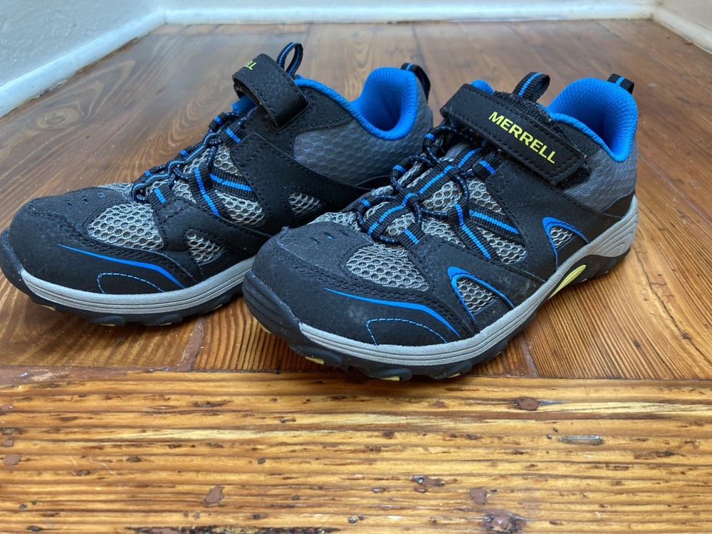 Merrell Sneaker, Hiking Shoe, Trail Chaser Black/Blue, US 2 Big Kids, Used