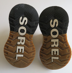 Sorel Out N About boots, kid size 9, EUC