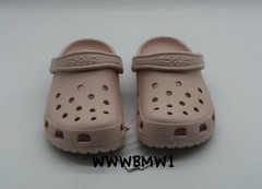 Crocs Classic Clog K Sandals Comfortable 206991-6UR Quartz Kids Sz J5 Brand New