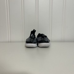 Nike Flex Runner Gray Black White Slip-On Kids Sneakers US 12C EU 29.5