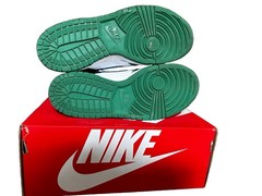 Used excellent Nike Dunk Low GS Malachite US 6.5Y