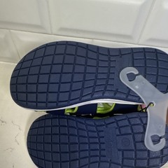 Cat & Jack Navy Green Solid Synthetic Hook & Loop Closed Toe Sandal Kids 11