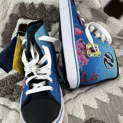 Heelys SpongeBob SquarePants High Top Lace-Up Wheeled Sneakers Blue/Black