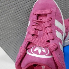 New & Authentic! Adidas Kids CAMPUS 00’s J-Size 5-Fuchsia (Pink) Suede/White