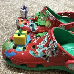 Disney Iconic Christmas Crocs Clogs Mickey & Friends Holiday Presents Child 12
