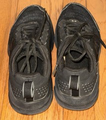 Under Armour Youth Size 5Y Assert 9 Black Running Shoes