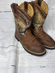 Itasca Leather Brown/ buckaroo camo Boots Unisex Kids (size 4)