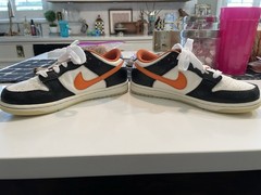Nike White Blue & Orange Leather Athletic Shoes Youth Size 3 Excellent Condition