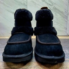 UGG Ultra Mini Fluff Black Ankle Boots Size 6 Kids Womens 7 New in Box 1143701K
