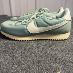 Nike Cortez GS Mint Green White Sneakers Youth 4.5Y Womens 6 IH7654-001 EU36.5