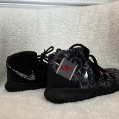 Nike Kyrie “Kybrids” S2 TD What The for Toddlers Size 1.5 Y Vintage
