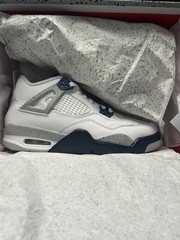 Jordan Air Jordan 4 Retro Midnight navy GS white/navy/gray 6.5Y kids sneakers