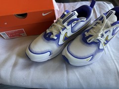 Nike Cosmic Runner GS Summit White Bright Citron Blue Kids Sneakers 7Y