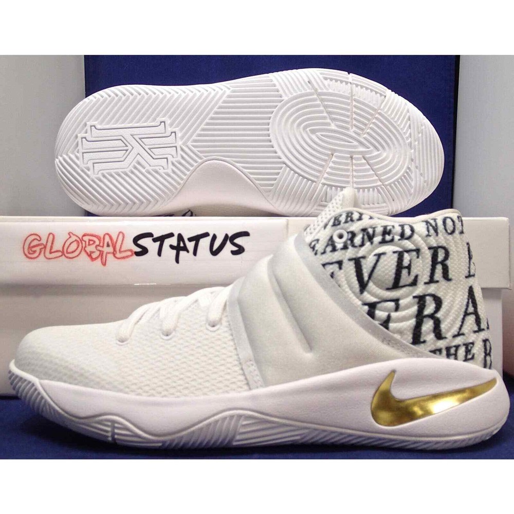 2016 NIKE KYRIE 2 CHAMPIONSHIP GOALS ID WHITE GOLD YOUTH SZ 5Y ( 849367-998 )