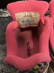 Heelys Pro 20 Nova Roller Shoes – Size 1 Youth – Pink/Silver Multicolor
