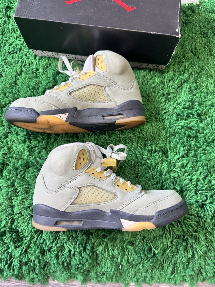 Size 5.5 (GS) – Jordan 5 Retro Mid Jade Horizon