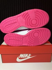 Nike Dunk Low White Pink Laser Fuchsia Sneaker SIZE 6Y FB9109-102 NEW