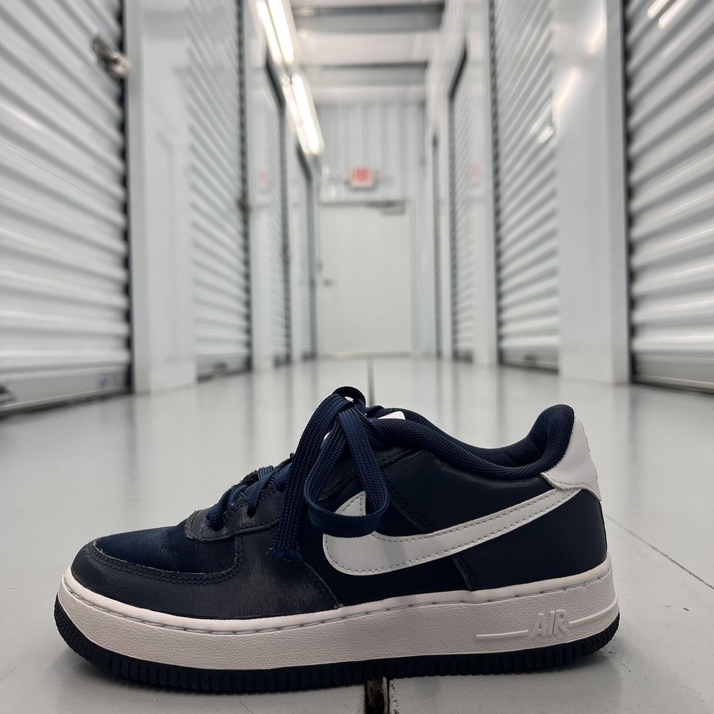 Nike Air Force 1 Valentines Day Obsidian Shoes BQ6980-400 GS Youth US Size 4Y