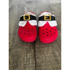 Crocs Kids Classic Lined Santa Clogs Red Faux Fur Holiday Christmas Shoes J1